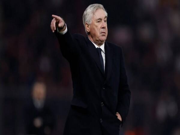 Real Madrid manager Carlo Ancelotti signs contract renewal till 2026 Carlo Ancelotti: নেমারদের দেশের হয় নয়, রিয়ালেই থাকছেন আনচেলোত্তি, বাড়ল চুক্তি