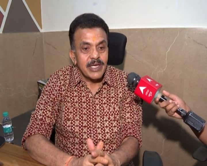 Sanjay Nirupam Slams Sanjay Raut On Maha Vikas Aghadi Seat Sharing Deal Lok Sabha Election 2024 Sanjay Nirupam: राऊतांची स्मरणशक्ती क्षीण, संजय निरूपम यांचा हल्लाबोल; 2019 चा संदर्भ चालणार नाही, ठाकरे गटाला इशारा