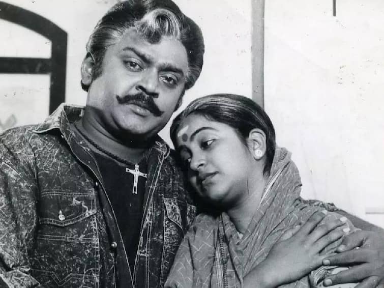 Vijayakanth Death Actress Radhika Sarathkumar posted emotional tweet about vijayakanth Vijayakanth: “உங்களால முடிஞ்ச சிறந்த விஷயங்களை செஞ்சிட்டிங்க விஜி.. ஓய்வெடுங்க” - ராதிகா சரத்குமார் கண்ணீர் பதிவு