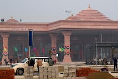 Ayodhya Ram Mandir: আগামীকালই পা রাখবেন মোদি, উৎসবনগরীর চেহারা নিয়েছে অযোধ্যা, দেখুন ছবি