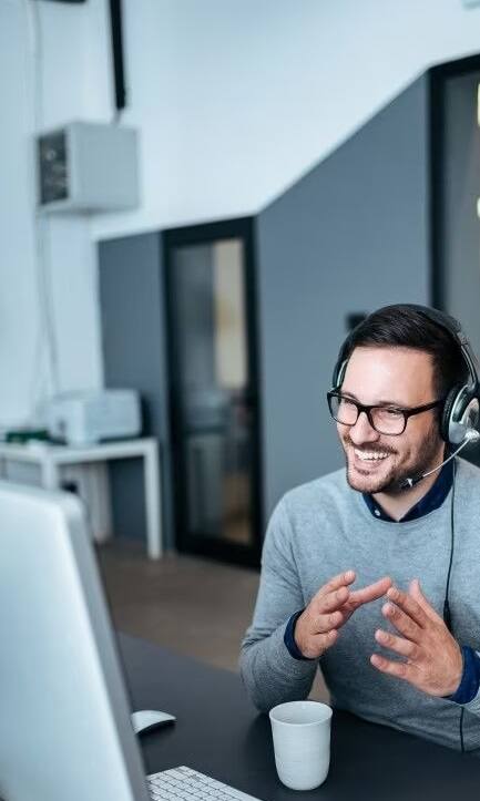 નોકરીમાં મુશ્કેલીઓ આવતી હોય તો આ ઉપાયો કરો