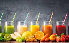 हिवाळ्यात ज्यूस पिणं आरोग्यदायी आहे का? आयुर्वेदात काय म्हटलंय? वाचा सविस्तर