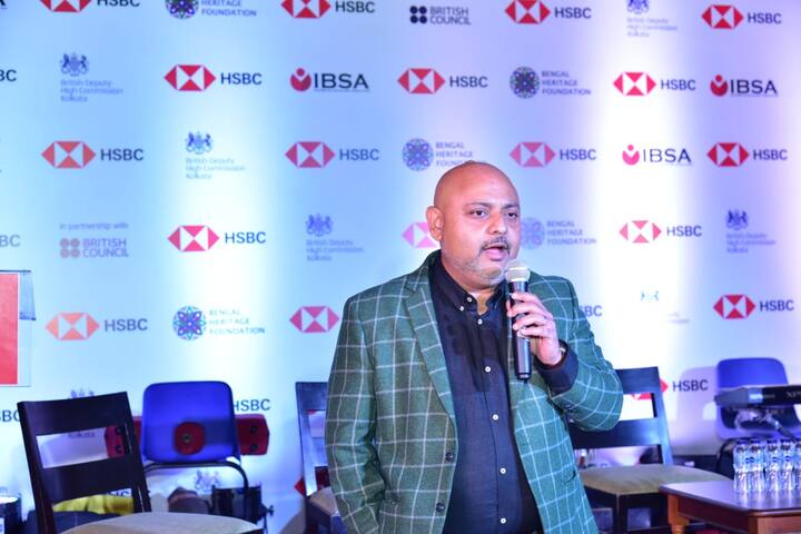 এর পাশাপাশি আন্দামানে প্লাস্টিক দূষণের বিষয়টিও উঠে এসেছে এদিন। ব্রিটেনের মতো ভারতেও জলবায়ু পরিবর্তনও প্রতিদিনের আলোচনায় উঠে আসা উচিত বলে মনে করেন অশ্বিকা কপূর।