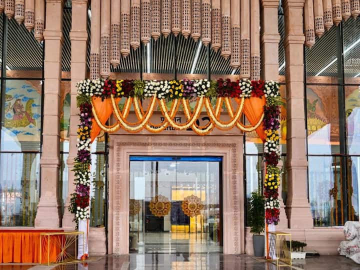 The façade of the airport terminal, located 15 km from the Ayodhya city, has been lent a traditional look as in the new building of the Ayodhya station. The main gateway has also been built in a similar way, with a concrete core and cladding of sandstone bearing stylised carvings. (Image: PTI)