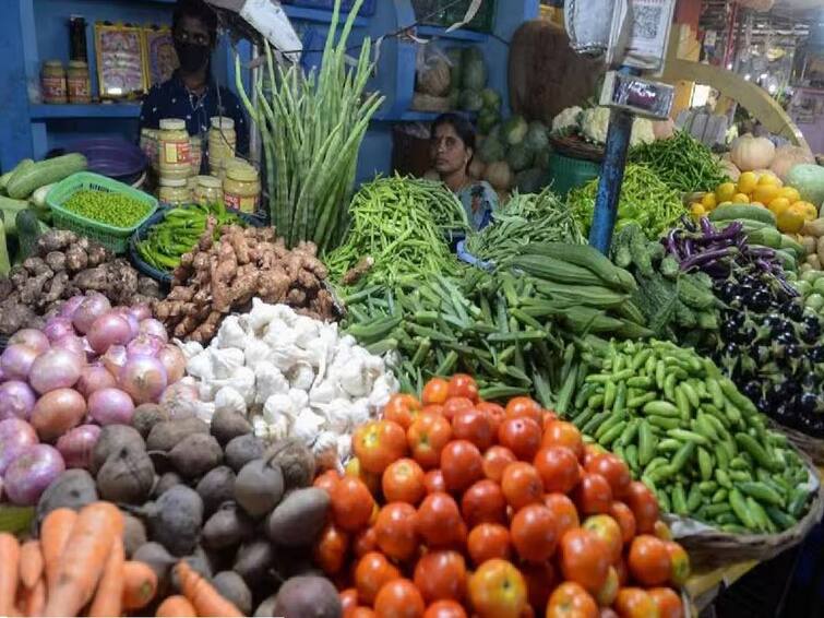 Vegetables price list december 30th 2023 chennai koyambedu market Vegetable Price: சதமடித்த வண்ணக்குடைமிளகாய், முருங்கை, இஞ்சி.. மற்ற காய்கறிகளின் விலை பட்டியல் இதோ..