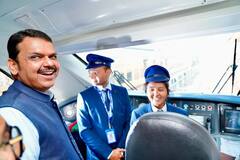 PHOTO:  वंदे भारत एक्सप्रेसने देवेंद्र फडणवीस यांनी केला प्रवास