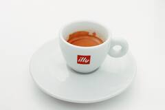 Health Benefits: चहा की कॉफी? हिवाळ्यात या दोन्हींपैकी काय जास्त फायदेशीर?