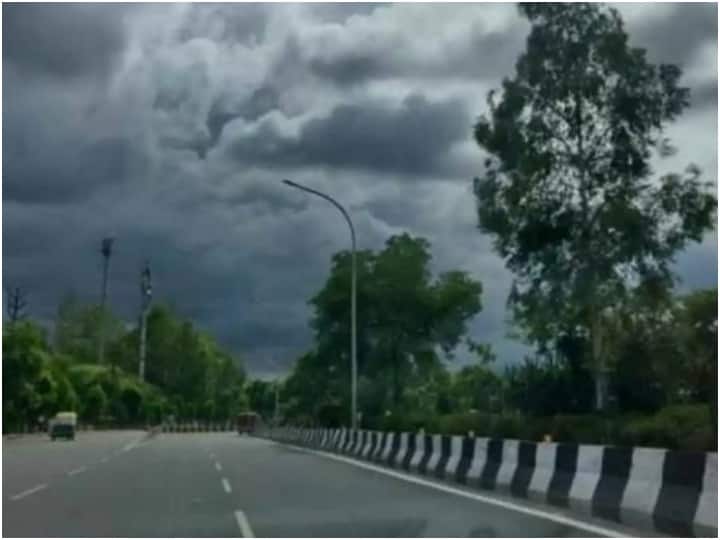 Chhattisgarh Weather Forecast Cold may increase after rain in many districts of Chhattisgarh ann Chhattisgarh Weather Update: छत्तीसगढ़ में मौसम ने बदला मिजाज, नए साल के जश्न में बारिश डाल सकती है खलल