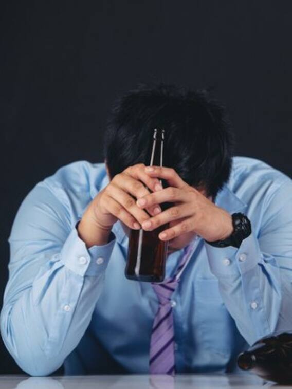 शराब का नशा उतारने में काम आती हैं ये चीजें