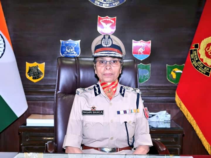 IPS Rashmi Shukla Appointed as New Chief of DGP Maharashtra Police Maharashtra DGP: आईपीएस रश्मि शुक्ला बनीं महाराष्ट्र की नई DGP, फोन टैपिंग के आरोपों के बाद हुई थीं चर्चित