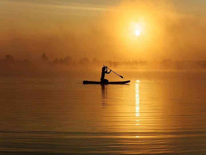 इस पैकेज का नाम है Amazing Kerala Ex Pune. यह एक Comfort पैकेज है, जिसमें आपको पुणे से कोच्चि जाने और आने के लिए फ्लाइट की सुविधा मिल रही है.