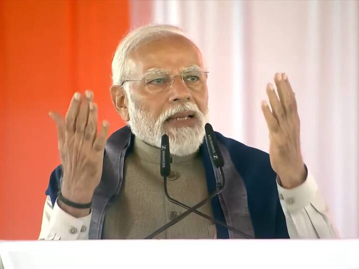 Prime Minister Narendra Modi addresses a public meeting in Ayodhya. (Source: YouTube@BJP4India)