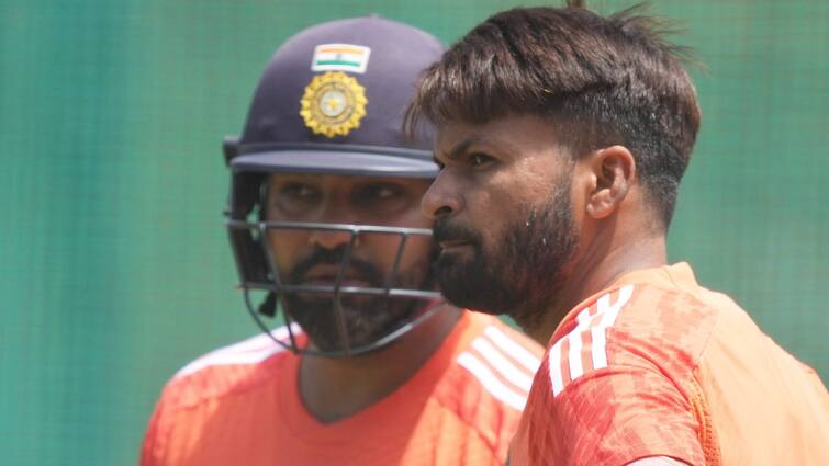 Rohit Sharma focuses on Mukesh Kumar during net session get to know IND vs SA: নেটে রোহিতের কড়া নজরদারিতে মুকেশ, কেপটাউনে কি একাদশে জায়গা মিলবে?