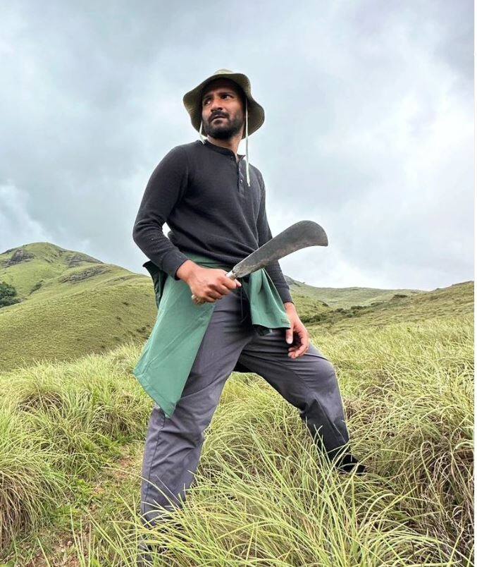 Rijul has gained experience in theater and voice-overs as well. In 2011 he started his career as a voice-over artist and later on progressed towards acting.