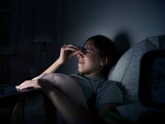 रात को नहीं आती है नींद तो दूध में मिलाकर पिएं यह चीज, फिर देखें कैसे आती है नींद?