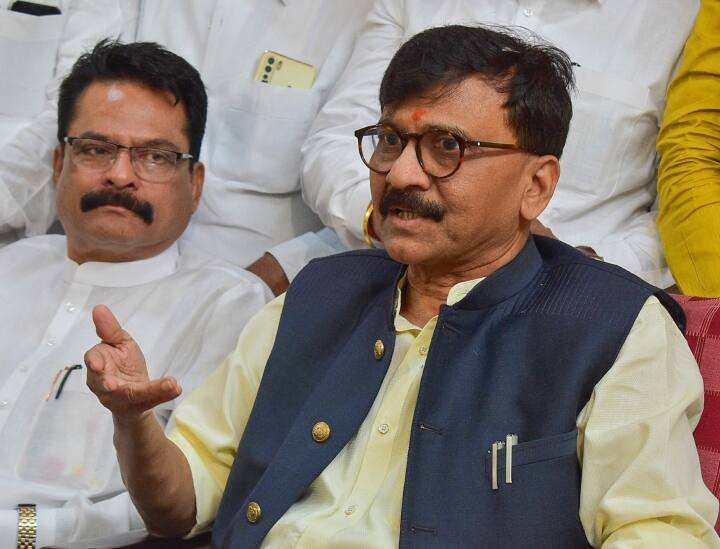 Lok Sabha Election 2024 Maharashtra INDIA Alliance Seat Sharing Formula Revealed by Sanjay Raut  Lok Sabha Election 2024: महाराष्ट्र में INDIA गठबंधन का सीट शेयरिंग फॉर्मूला, बिना मतभेद कैसे होगा बंटवारा? संजय राउत ने दी जानकारी