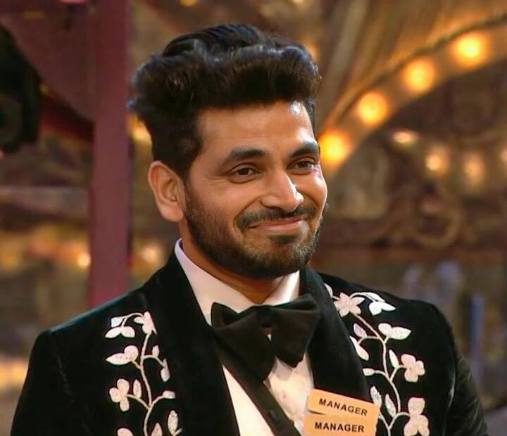 नए साल के मौके पर झलक दिखला जा 11 फेम शिव ठाकरे ने नया लग्जरी घर खरीदा है. उन्होंने 30 लाख रुपये की नई कार खरीदने और मुंबई में नया घर खरीदने का भी जिक्र किया.