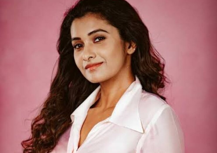 HBD Priya Bhavani Shankar: நீண்ட காலத்துக்கு பின் கோலிவுட்டை கலக்கும் தமிழ்ப்பெண்.. பிரியா பவானி சங்கர் பிறந்தநாள்!