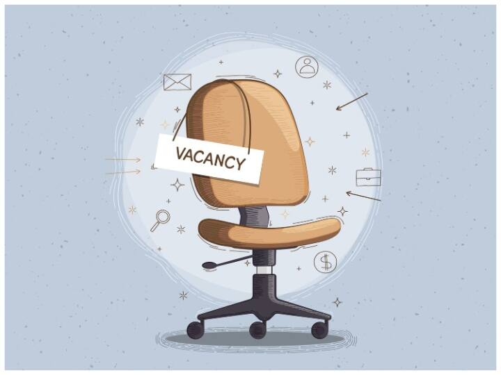 वे कैंडिडेट्स जो किसी वजह से अब तक फॉर्म न भर पाए हों, वे तुरंत अप्लाई कर दें. इस रिक्रूटमेंट ड्राइव के माध्यम से कुल 26146 पदों पर कैंडिडेट्स की नियुक्ति होगी.