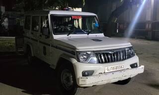 Arvalli: હેવાને હદ વટાવી, પોતાની જ મિત્રની ચાર વર્ષની બાળકી પર દુષ્કર્મ કર્યા બાદ કરી હત્યા, પોલીસ પણ ચોંકી Arvalli: હેવાને હદ વટાવી, પોતાની જ મિત્રની ચાર વર્ષની બાળકી પર દુષ્કર્મ કર્યા બાદ કરી હત્યા, પોલીસ પણ ચોંકી