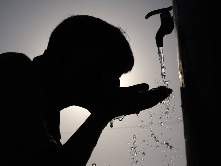 5.33 crore houses in country still waiting for tap water situation is worst in three states Says RTI देश के कितने घरों में अब भी नल से नहीं पहुंचा पानी? तीन राज्यों में हालात सबसे खराब, जानें क्या कहती है RTI रिपोर्ट