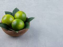 Health: ਸਰਦੀਆਂ ‘ਚ ਬਿਮਾਰੀਆਂ ਤੋਂ ਬਚਣ ਲਈ ਖਾਓ ਇਹ ਫਲ, ਇਨ੍ਹਾਂ ਫਲਾਂ ਨਾਲ ਇਮਿਊਨਿਟੀ ਹੋਵੇਗੀ ਮਜ਼ਬੂਤ