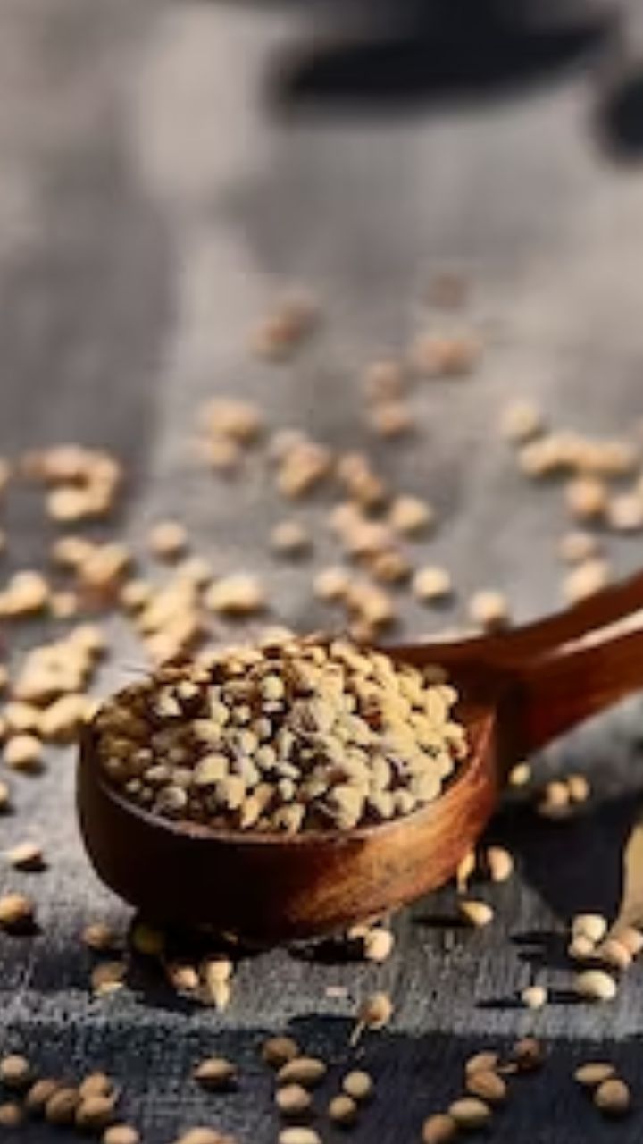 ஜீரண சக்தியை அதிகரிப்பதில் தனியா முக்கிய பங்கு வகிக்கிறது