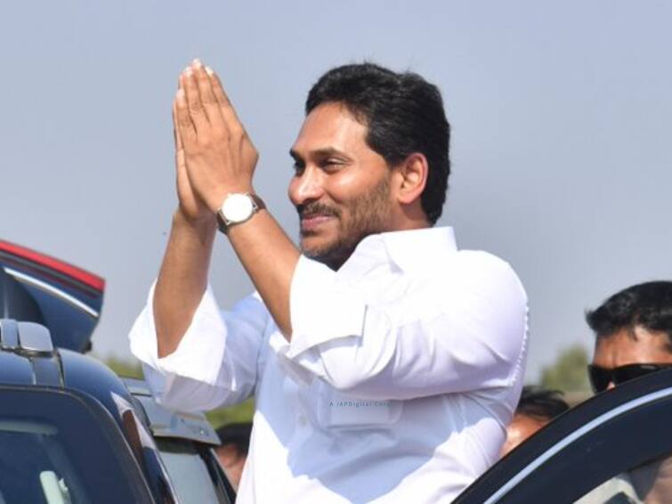 Jagana News 2024 year will give Jagan and ysrcp a big test in andhra pradesh 2024 Year YSRCP Politics :జగన్ ఖలేజాను టెస్ట్ చేయనున్న 2024 - ఈ సవాళ్లను ఎలా ఎదుర్కుంటారో?