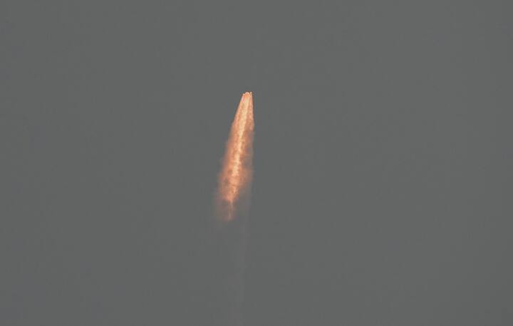 ব্ল্যাক হোল (Black Hole) বা কৃষ্ণগহ্বর সম্পর্কে গবেষণা নতুন দিশা পেতে পারে যদি ইসরোর এই অভিযানের মাধ্যমে আরও তথ্য হাতের মুঠোর আসে।