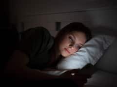 રાત્રે ઉંઘ નથી આવતી તો દૂધમાં આ વસ્તુ મિક્સ કરીને પીવો, પછી જુઓ કેવી આવે છે ઉંઘ?