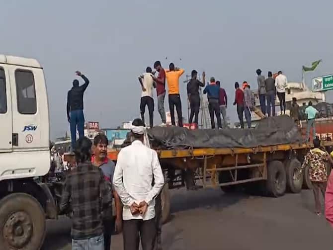 Truck Driver Protests In Maharashtra Against New Motor Vehicle Act Hit And  Run Case Nagpur Buldhana Ghodbunder Gondia Chhatrapati Sambhaji Nagar  Marathi News | Truck Driver Strike : कुठे चक्का जाम, तर