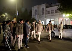 New Year 2024: दिल्ली ट्रैफिक पुलिस ने 31 दिसंबर को ड्रिंक एंड ड्राइव के 495 चालान काटे, इतने ड्राइविंग लाइसेंस जब्त