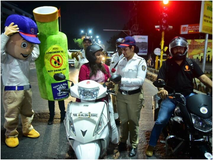 new year 2024 Mumbai Police registered case against 283 people for drink and driving New Year 2024: मुंबई में 31 दिसंबर को पूरी रात हुई वाहनों की चेकिंग, नशे में ड्राइविंग करने वाले इतने लोगों पर एक्शन