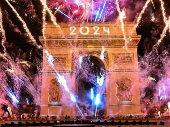 The year started with a long weekend but this year these holidays will be canceled due to Sunday लॉन्ग वीकेंड से हुआ साल का आगाज, मगर इस साल रविवार की वजह से मारी जाएंगी ये छुट्टियां?