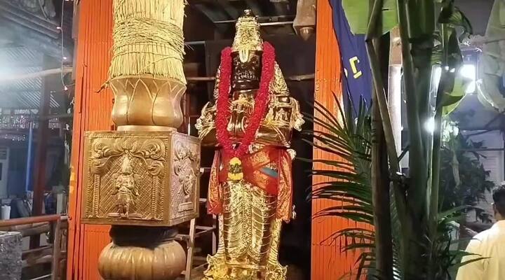 சேலத்தில் மிகவும் பழமை வாய்ந்த கோவில்களில் ஒன்றான கோட்டை அலகிடுநாதர் திருக்கோவிலில் பெருமாள், ஆஞ்சநேயர் உள்ளிட்ட சாமிகளுக்கு தங்க கவசம் அணிவிக்கப்பட்டு இருந்தது.