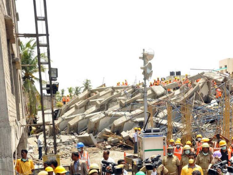 Chief Minister Stalin's plea regarding the Chennai Mauliwakkam building accident is coming up for hearing today in the Chennai High Court. Madras Highcourt: மவுலிவாக்கம் கட்டிட விபத்து: முதலமைச்சர் ஸ்டாலின் தொடர்ந்த மனு மீது இன்று விசாரனை..