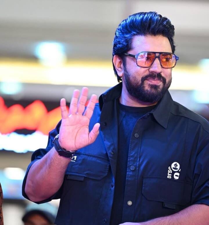 இசையமைப்பாளர் யுவன் சங்கர் ராஜா இத்திரைப்படத்திற்கு இசையமைத்துள்ளார். ஏழு கடல் ஏழு மலை திரைப்படம் இன்டர்நேஷனல் ஃபிலிம் ஃபெஸ்டிவல் ஆப் ரோட்டோர்டம் அண்டர் தி பிக் காம்பெடிஷன் போட்டிக்காக தேர்வாகியுள்ளது.