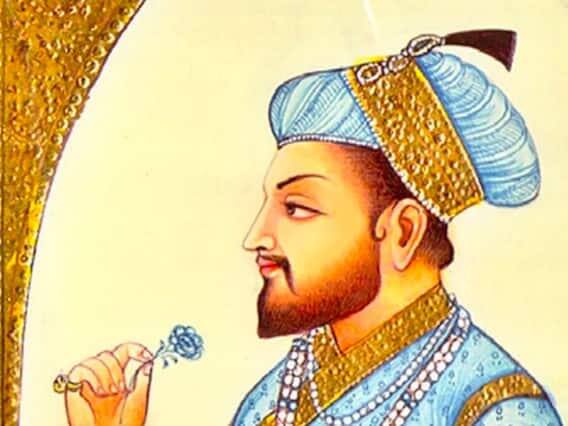 આ મહિલાઓ અને સજ્જનોને શાહજહાંના જહાંગીર પાસેથી વારસામાં મળ્યા હતા. જહાંગીર એ સ્ત્રીઓને હેરમમાંથી કાઢી મૂકતો હતો. જેની ઉંમર વધી રહી હતી. ત્યાં તે સુંદર મહિલાઓ અને યુવતીઓને તેમની જગ્યાએ જગ્યા આપતો હતો. જ્યાં સુધી હેરમ જહાંગીરના કબજામાં હતું ત્યાં સુધી તે જહાંગીરના તાબામાં હતું. જહાંગીર પછી હેરમનો આ વારસો શાહજહાં પાસે ગયો.