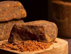 Jaggery: ਤਾਜ਼ੇ ਗੁੜ ਤੋਂ ਵੱਧ ਫਾਇਦੇਮੰਦ ਹੁੰਦਾ ਪੁਰਾਣਾ ਗੁੜ, ਜਾਣੋ ਕਿਵੇਂ