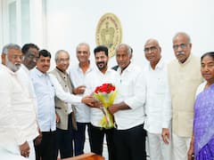 నీ కోసమే కేసీఆర్ కొత్త సెక్రటేరియట్ కట్టించినట్లుంది - సీఎంతో నారాయణ సరదా కామెంట్స్