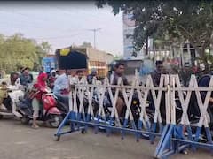 Nagpur News : इंधनसाठा मुबलक! तरीही नागपुरात अफवांमुळे पेट्रोलपंपावर लांबच लांब रांगा; जिल्हाधिकाऱ्यांनी केले आवाहन