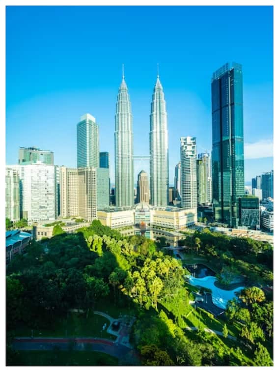 नए साल में वीजा फ्री जाएं मलेशिया