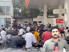 Heavy Rush At Petrol Bunks: 