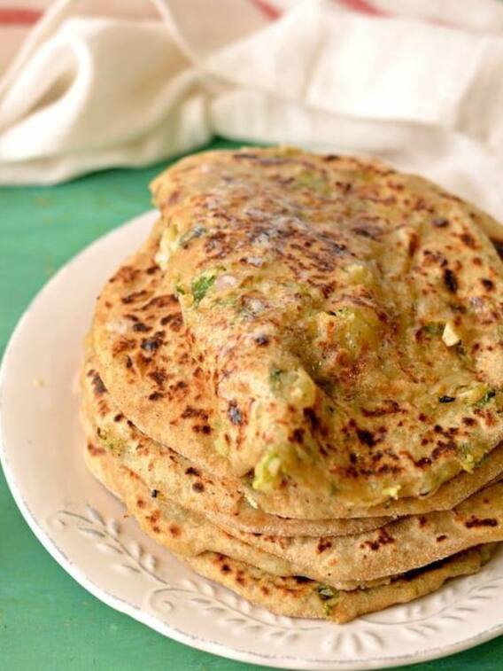 परांठों में ऐसे भरनी होती है मूली, ये है सही तरीका