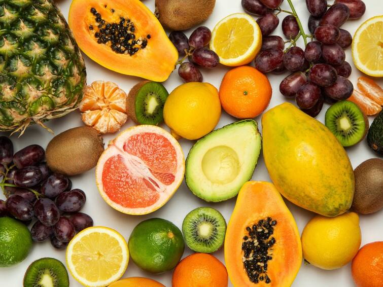Consume these fruits in the winter to reduce arthritis pain Arthritis Pain Relief Fruits : చలికాలంలో కీళ్లనొప్పులు ఇబ్బంది పెడుతున్నాయా? అయితే ఈ ఫ్రూట్స్ తినండి