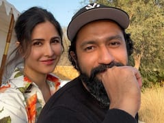 Katrina Kaif Photos : న్యూ ఇయర్ హాలీడేలో కత్రినా.. భర్తతో కలిసి సెల్ఫీలు దిగిన బ్యూటీ