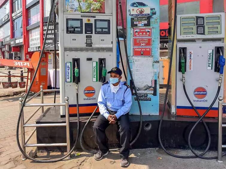 petrol and diesel price chennai on January 9th 2024 know full details Petrol Diesel Price Today:  பெட்ரோல், டீசல் விலையில் நிகழ்ந்த மாற்றம் என்ன?.. இன்றைய நிலவரம் இதோ..!