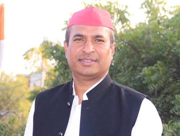 Lok Sabha Election 2024 UP Naval Kishore Shakya profile Samajwadi Party candidate from Farrukhabad seat Lok Sabha Election 2024: नवल किशोर शाक्य इस सीट से होंगे सपा के उम्मीदवार! यहां जानें उनके बारे में सब कुछ
