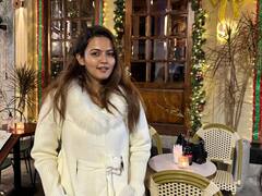 Aparna Das Photos : வியட்நாமில் புத்தாண்டு கொண்டாடிய நடிகை அபர்ணா தாஸ்!