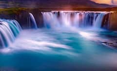 Wonders of Natural World: কনিষ্ঠতম আগ্নেয়গিরি, দুধসাদা ঝরনা, প্রকৃতির এই সাত আশ্চর্য সৃষ্টি  না দেখলেই নয়